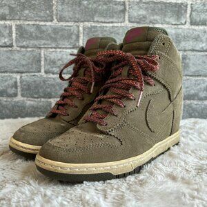 Nike Dunk Sky Hi Essential Desert Camo Sneakers Size 8.5